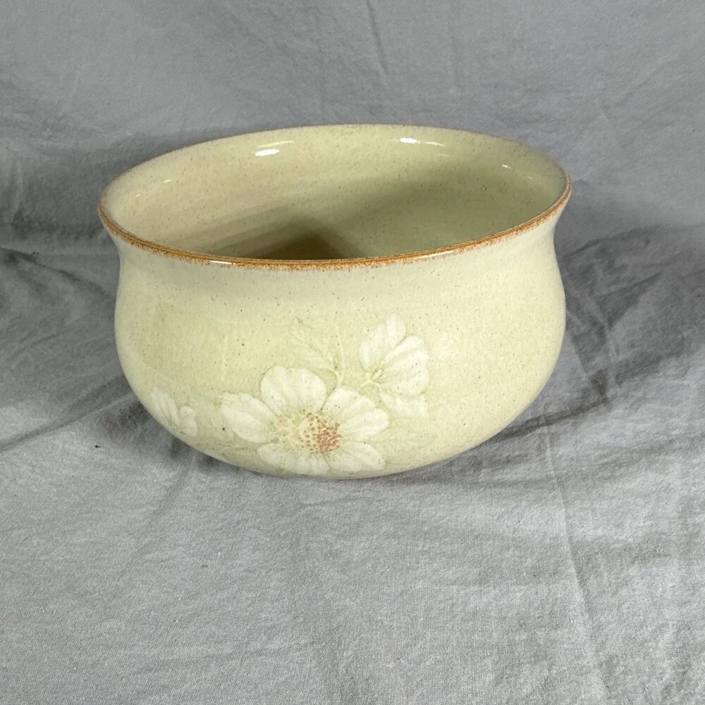Denby Daybreak Beige Floral Stoneware Bowl 7” England Microwave Dishwasher Safe